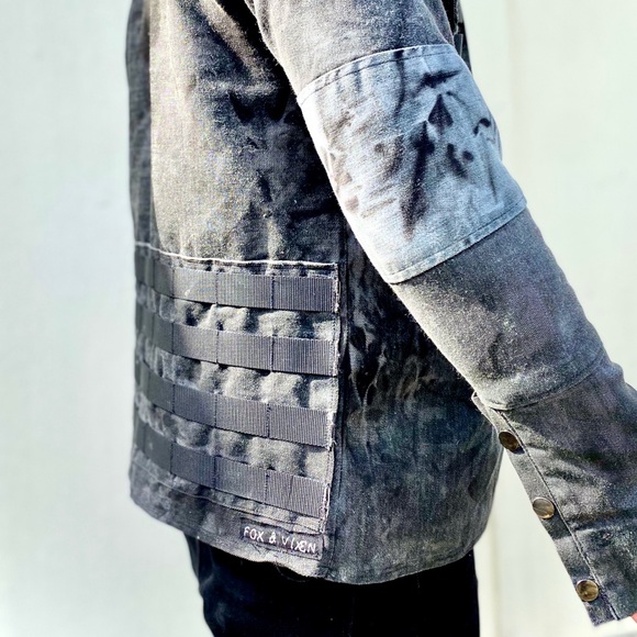 🦊 FOX & VIXEN || HANDMADE VINTAGE || Black Waxed Acid-washed Long Sleeve Jacket - Picture 7 of 16